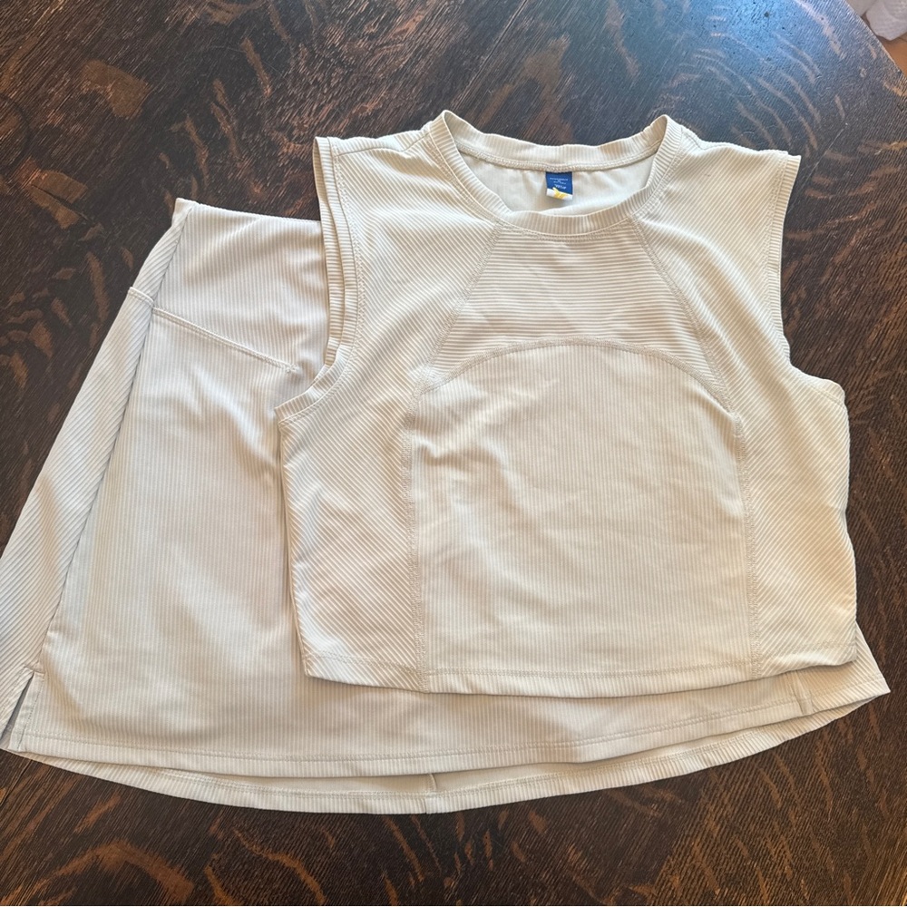 Old navy Activewear set - Picture 1 of 7